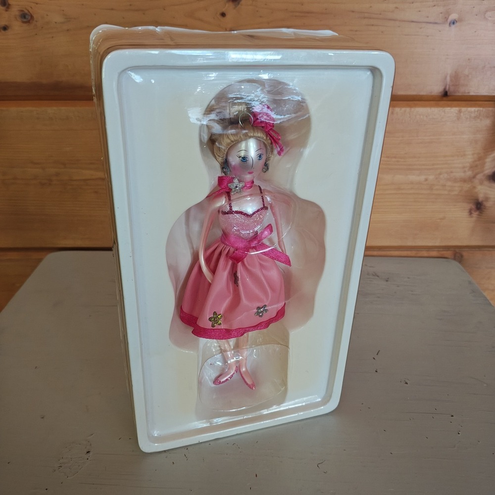 Vintage Ladies with Elegance Figural Ornament Blown Glass Hot Pink Party Girl
